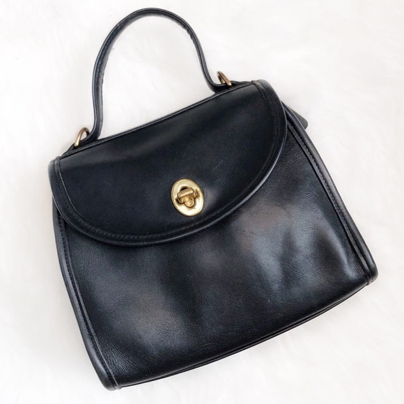 Coach Handbags - Coach • Vintage Regina Crossbody Purse Black